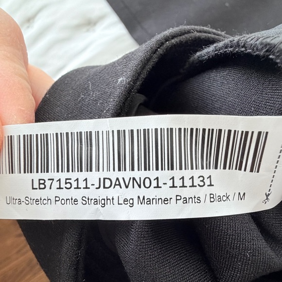 NWT Quince Black Ultra-Stretch Ponte Straight Leg Mariner Pants - size Medium - Picture 5 of 6